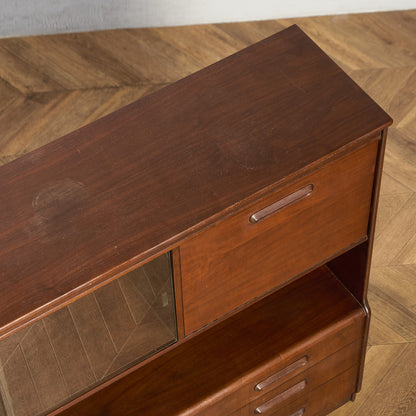 英国 ヴィンテージ カップボード