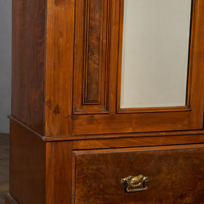 英国 アンティーク ワードローブ