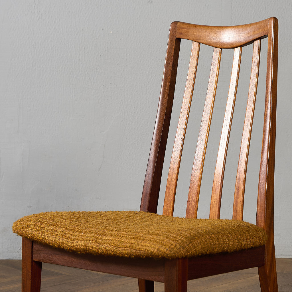 スラットバックチェア (4540)