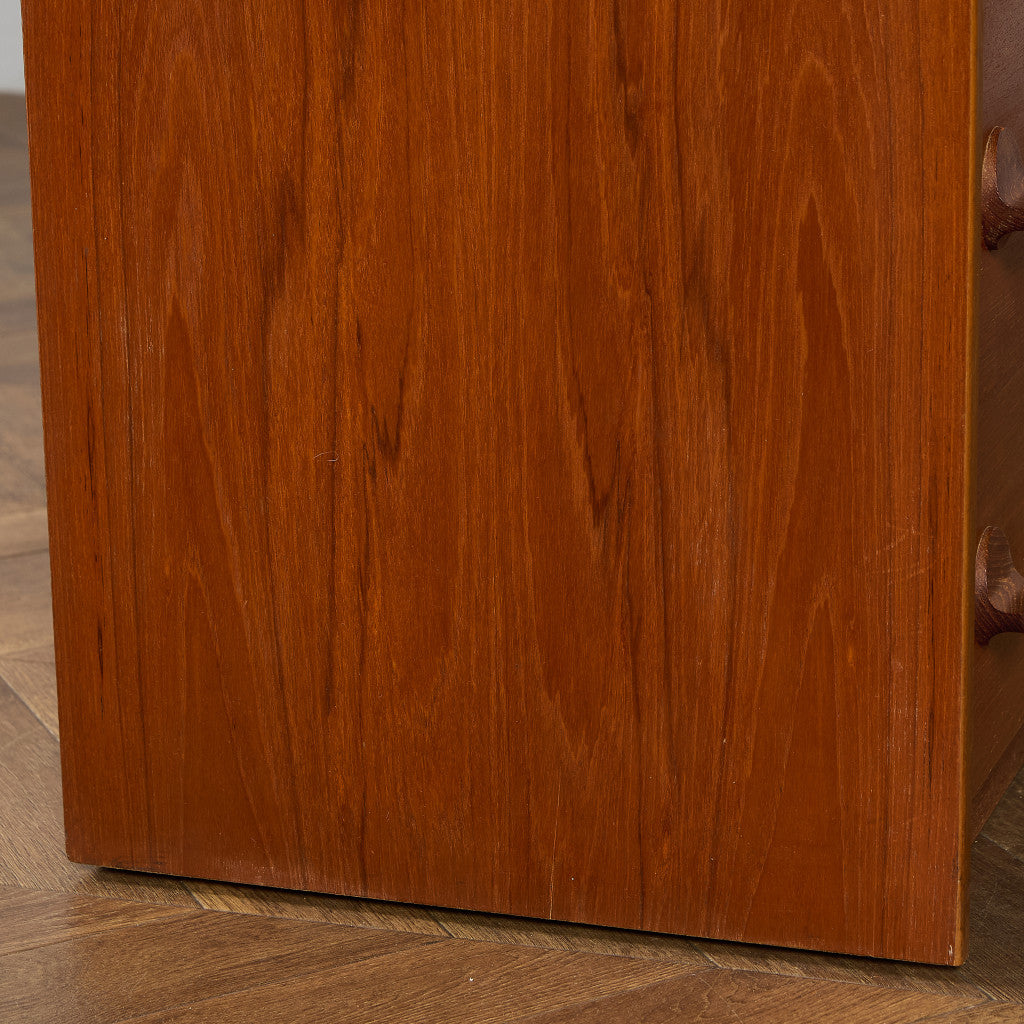 ヴィンテージ 4段 チェスト