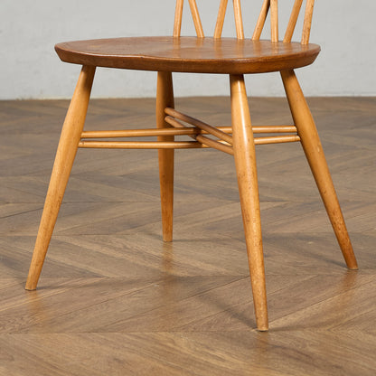 ラティスドチェア