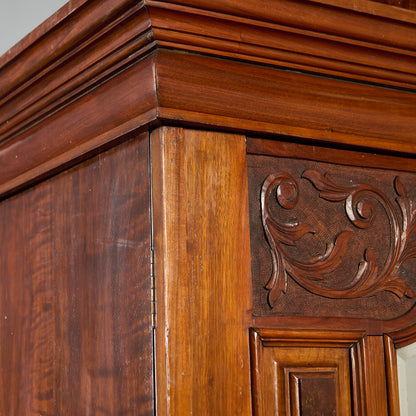 英国 アンティーク ワードローブ