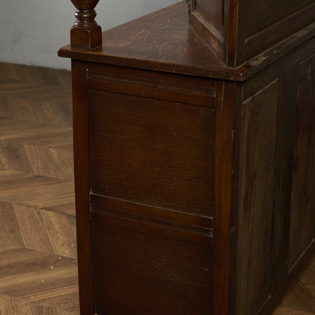 英国 クラシック コートカップボード 食器棚