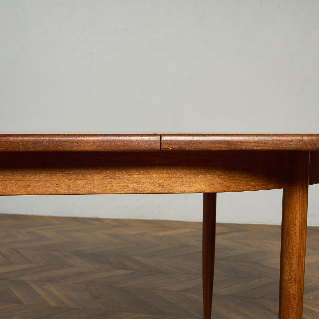 ヴィンテージ エクステンション オーバルダイニングテーブル