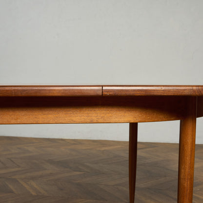 ヴィンテージ エクステンション オーバルダイニングテーブル