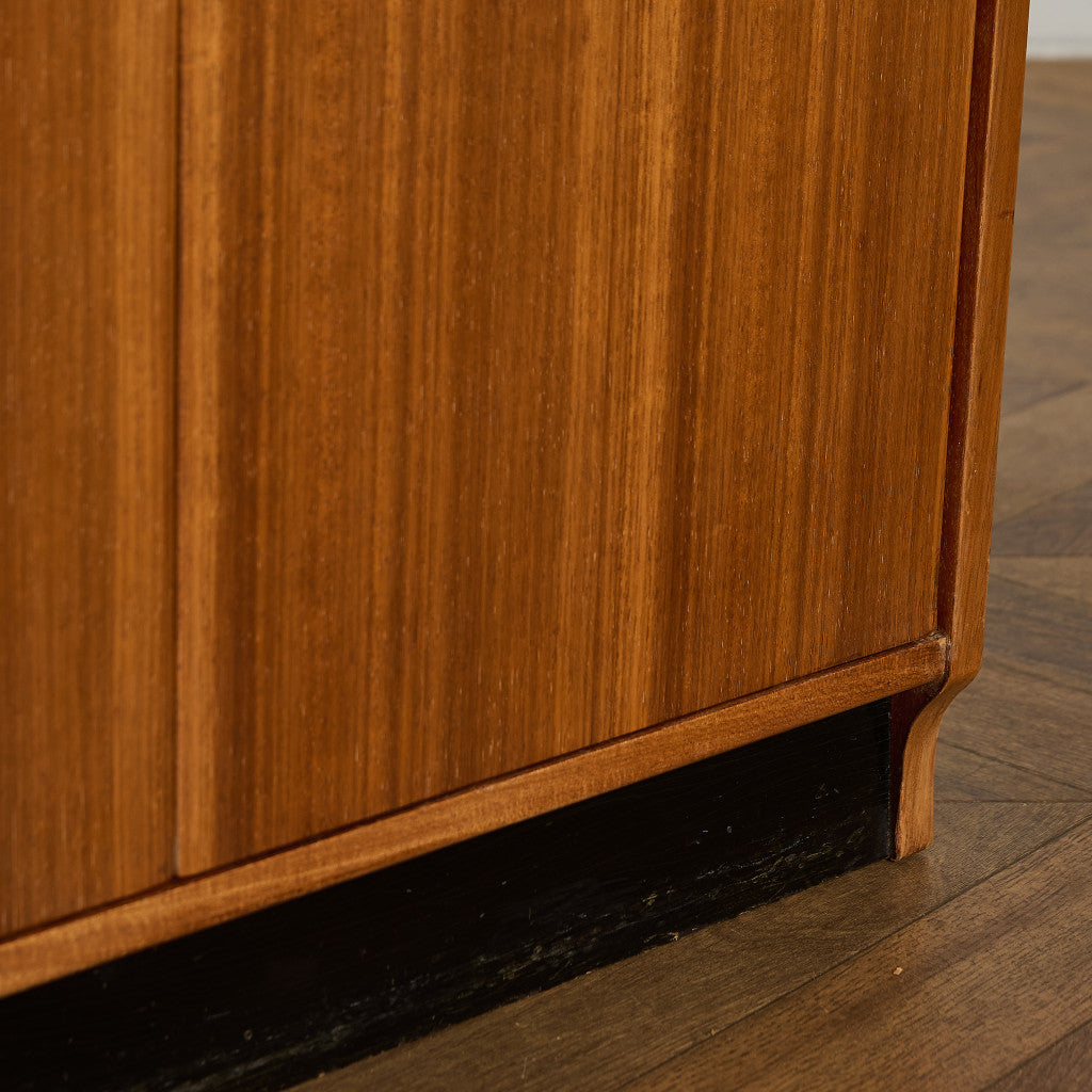 ヴィンテージ ワードローブ