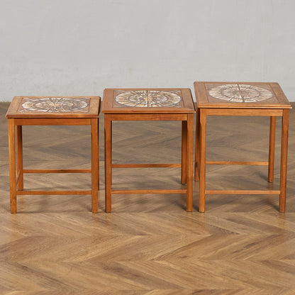 デンマーク TOFTEN タイルトップ ネストテーブル