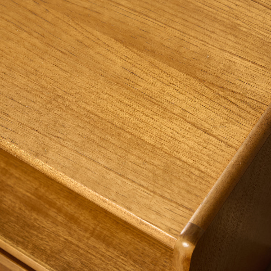 十字扉 ヴィンテージ キャビネット