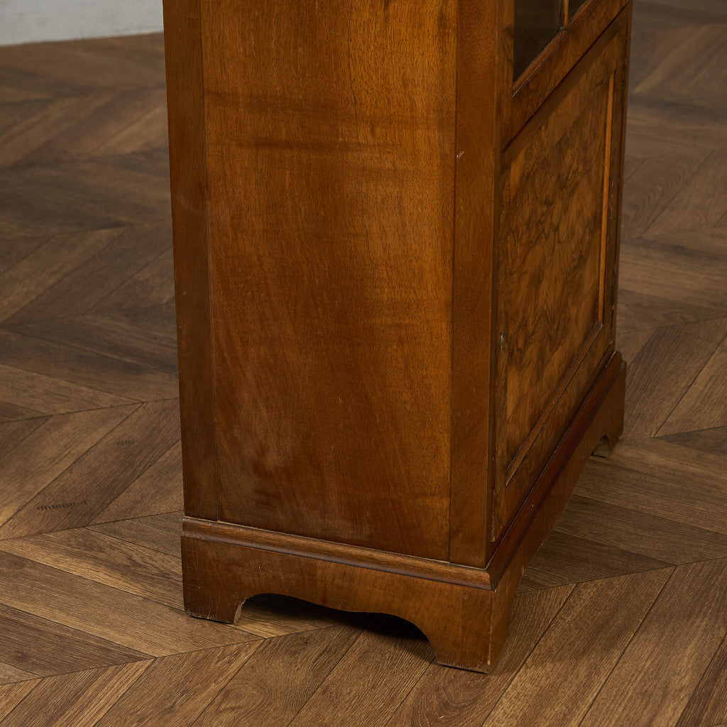 英国 クラシック ウォールナット ブックケース