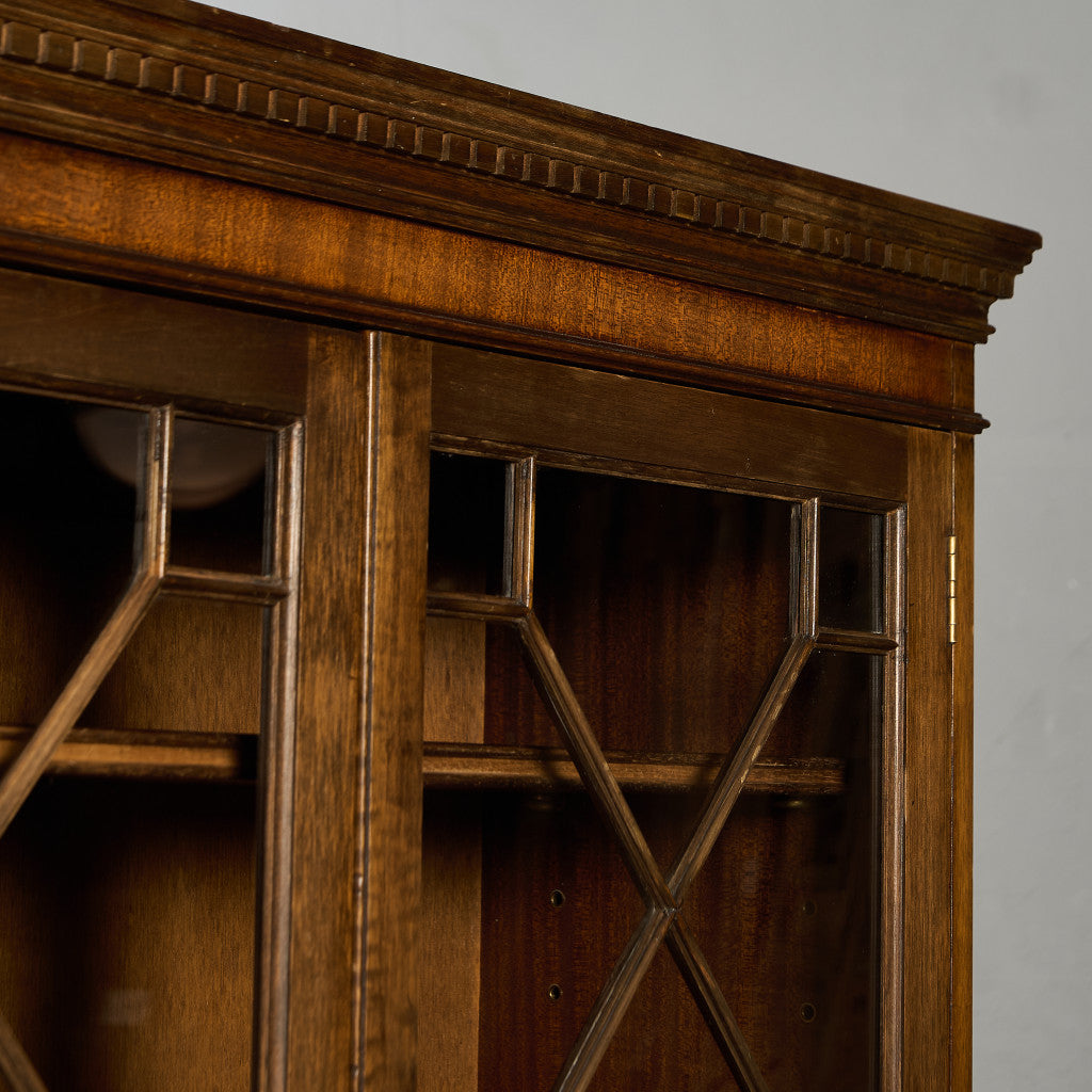 英国 クラシック エドワーディアン 様式 ブックケース カップボード