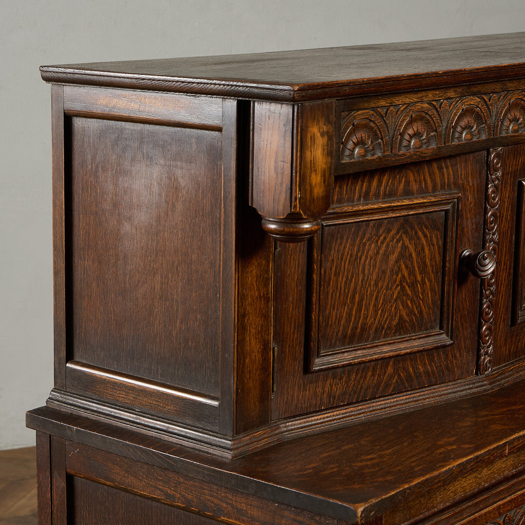 英国 クラシック コートカップボード