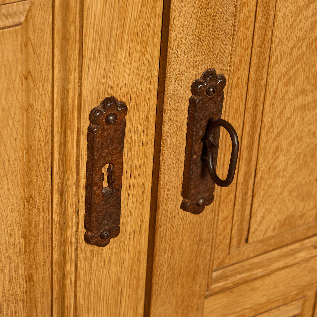 英国 クラシック キャビネット