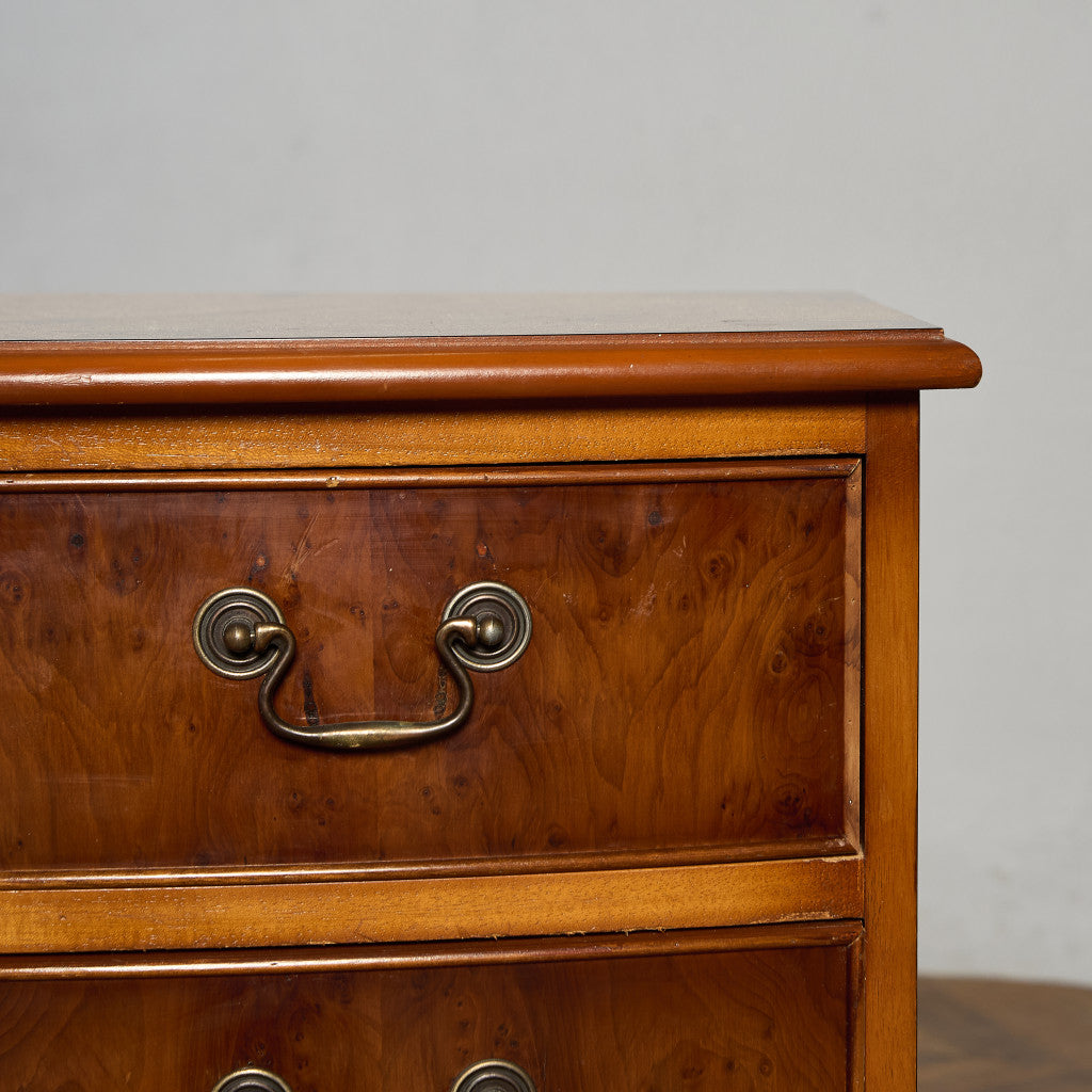 英国 クラシック 4段 チェスト