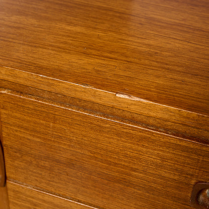 ヴィンテージ サイドボード 食器棚