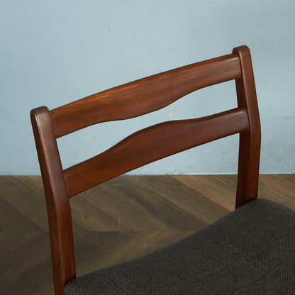 ヴィンテージ ダイニングチェア / 座面張替え済み (LUUM)