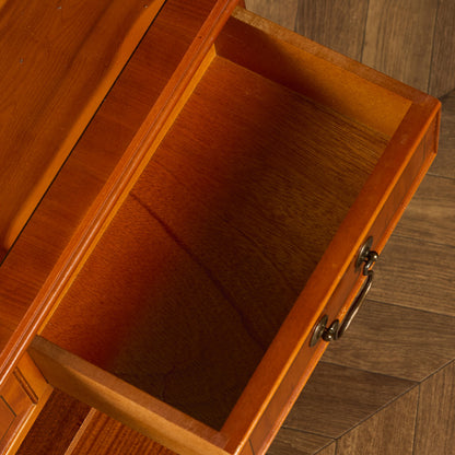 英国 クラシック ブックシェルフ