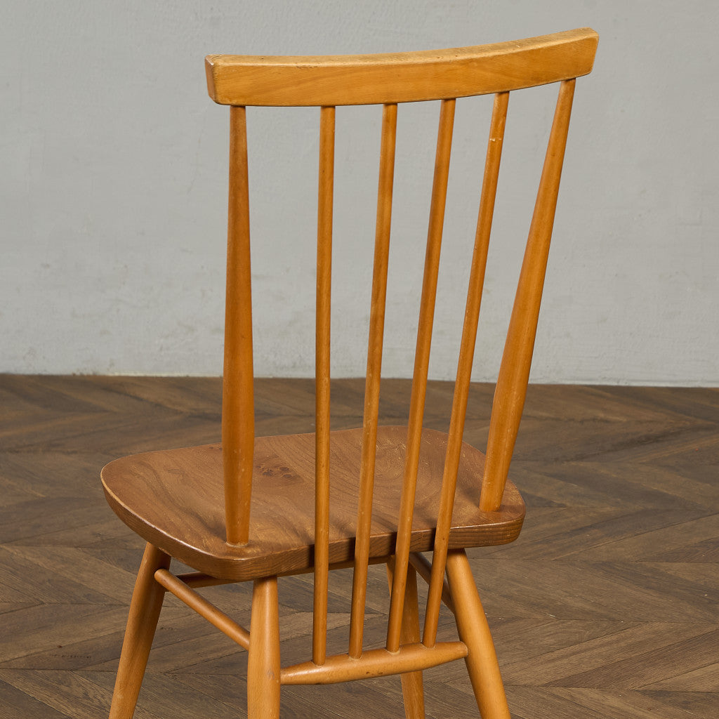 ヴィンテージ スティックバック ハイバックチェア