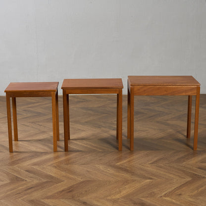 ヴィンテージ ネストテーブル