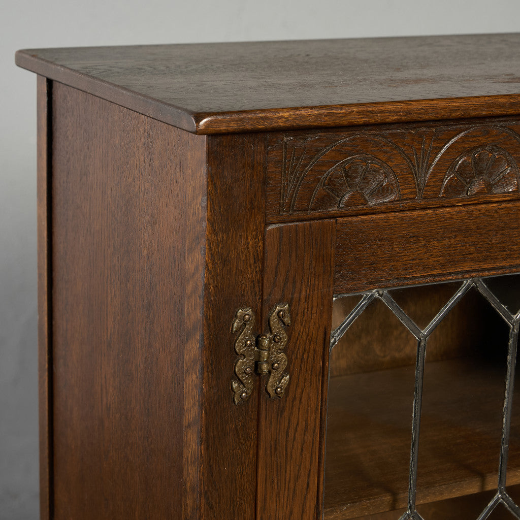 ガラス キャビネット