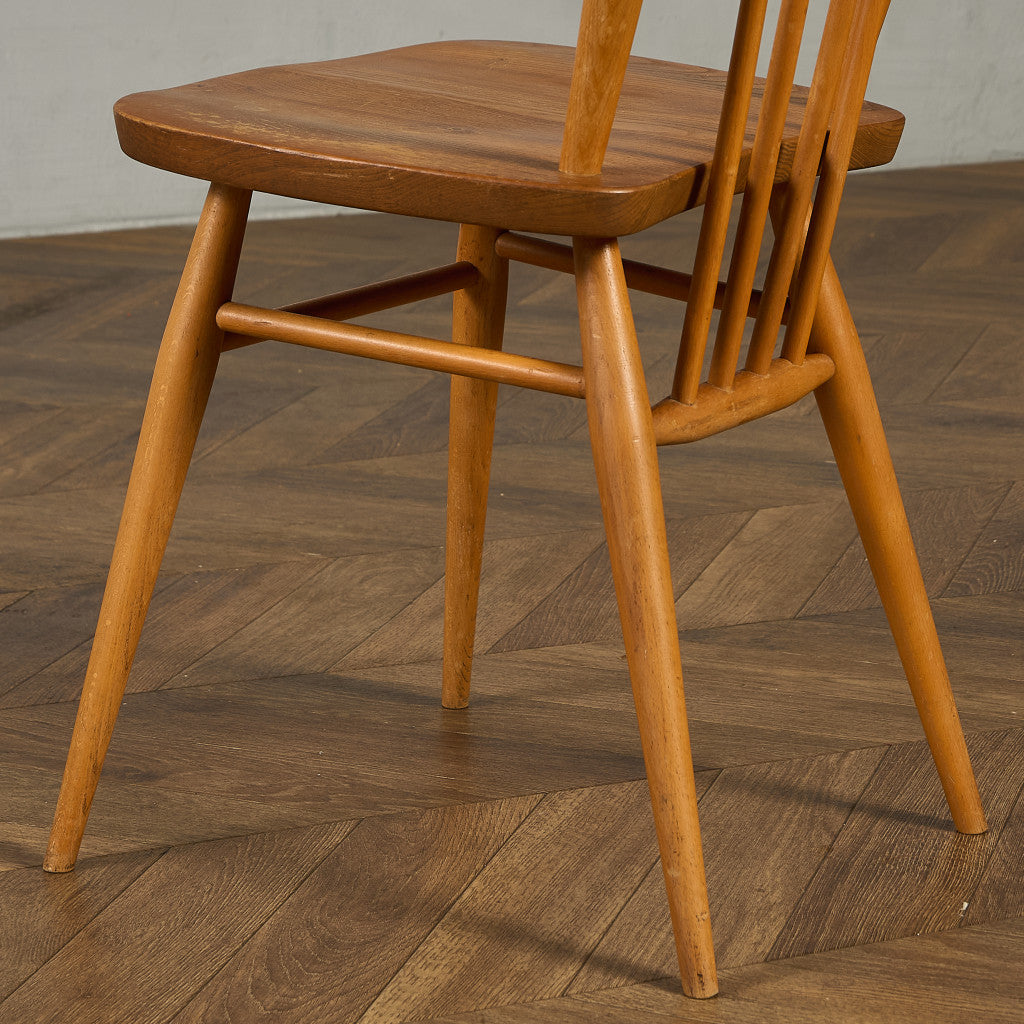 ヴィンテージ スティックバック ハイバックチェア