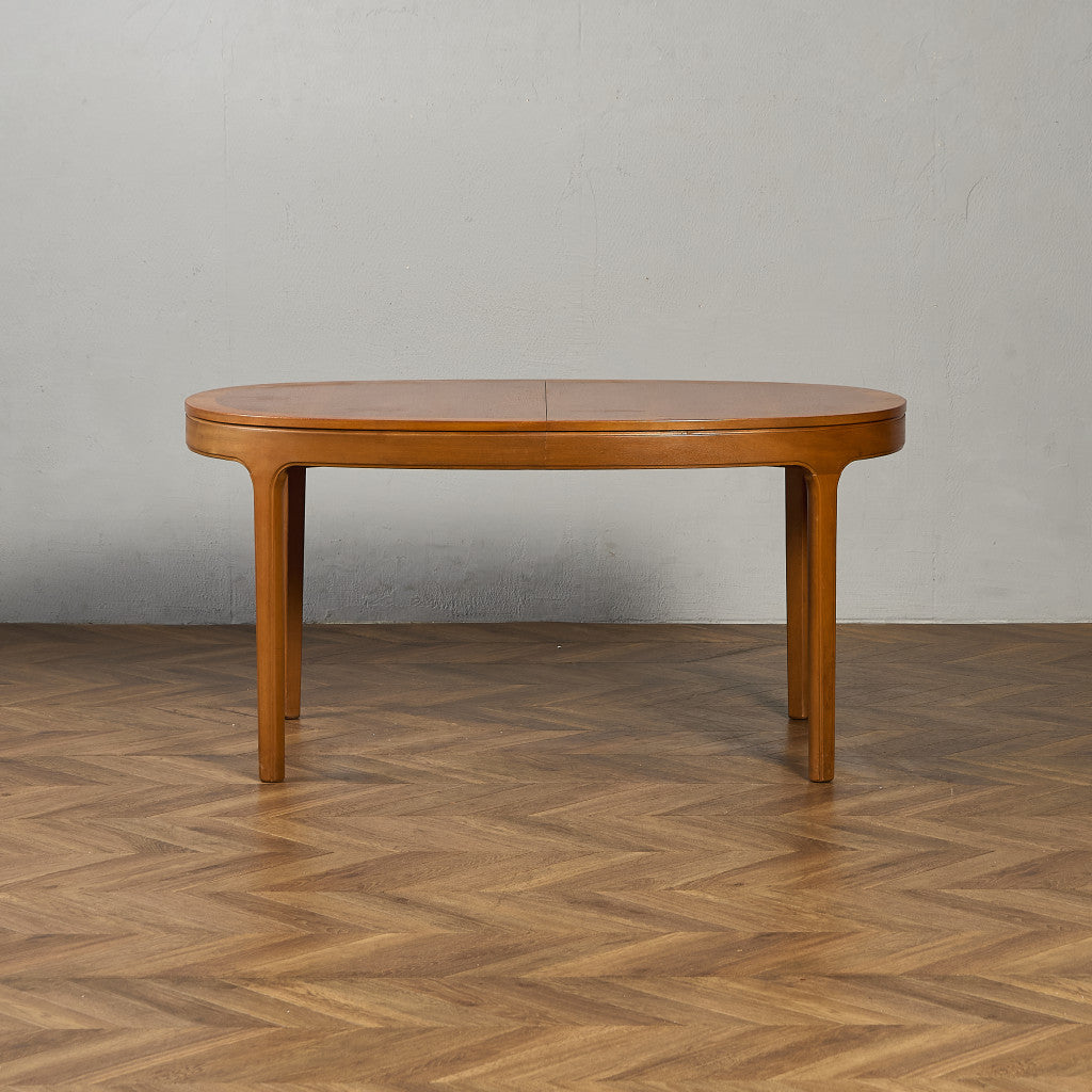 エクステンション オーバル ダイニングテーブル