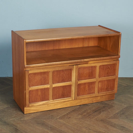 十字扉 ヴィンテージ キャビネット