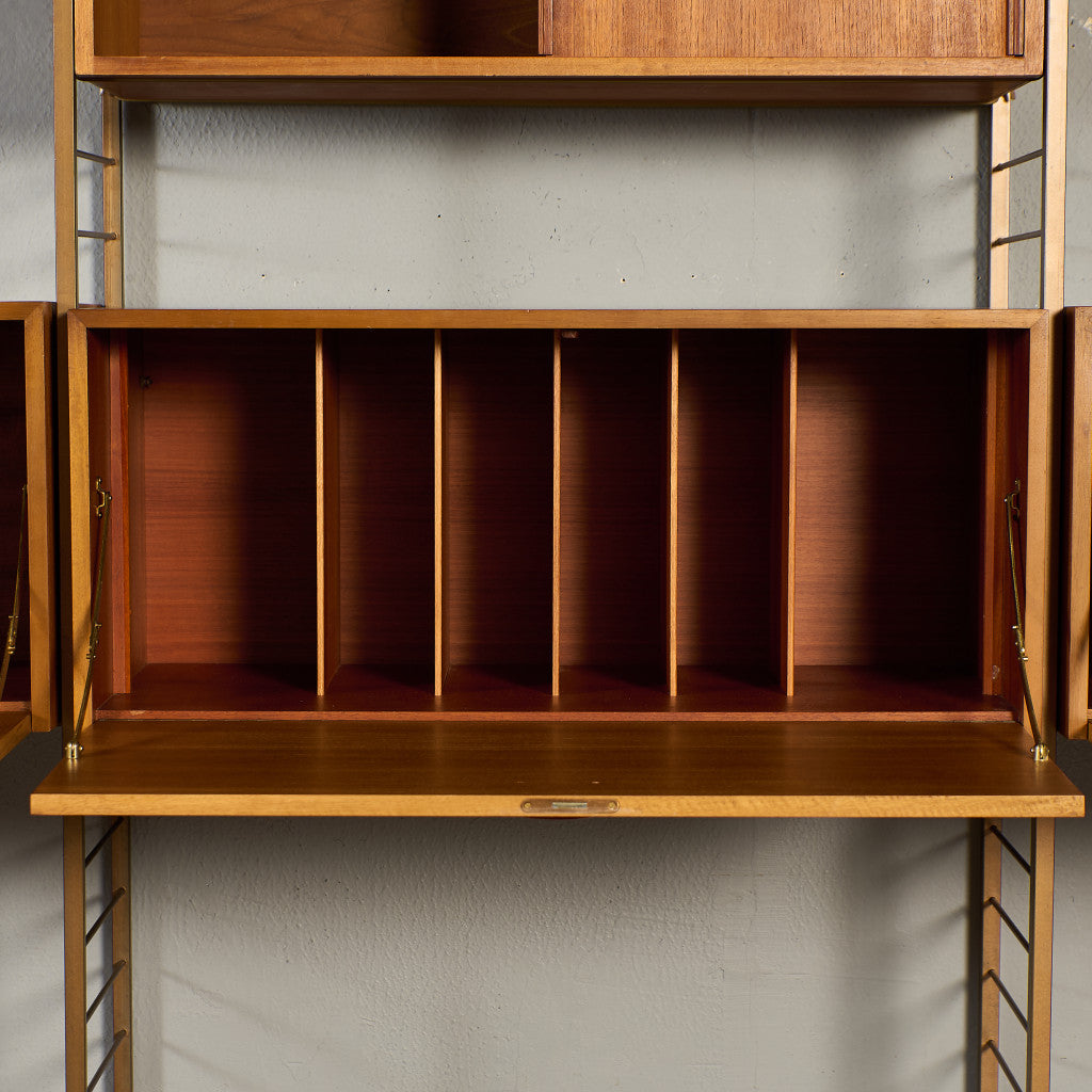 ウォールユニット