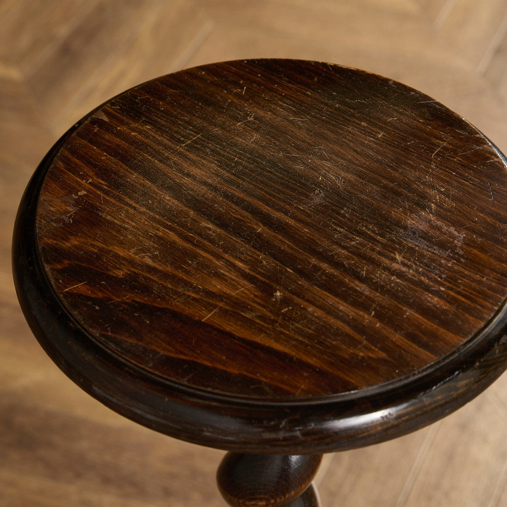 サイドテーブル