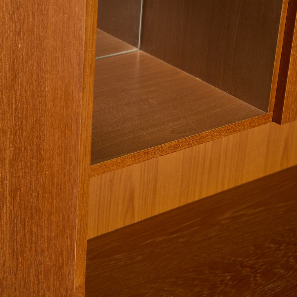 A Quinn (Sales) Ltd ヴィンテージ ウォールユニット