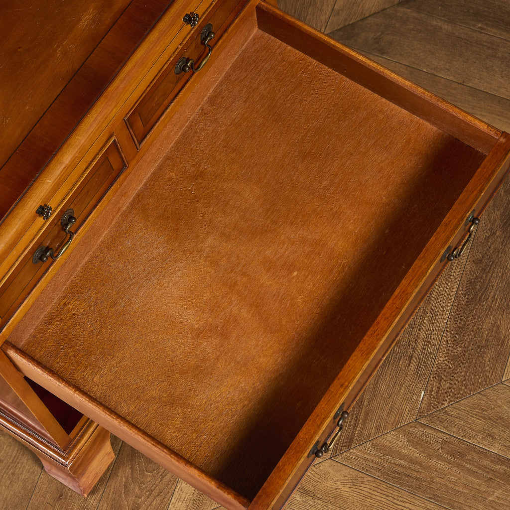 サイドキャビネット