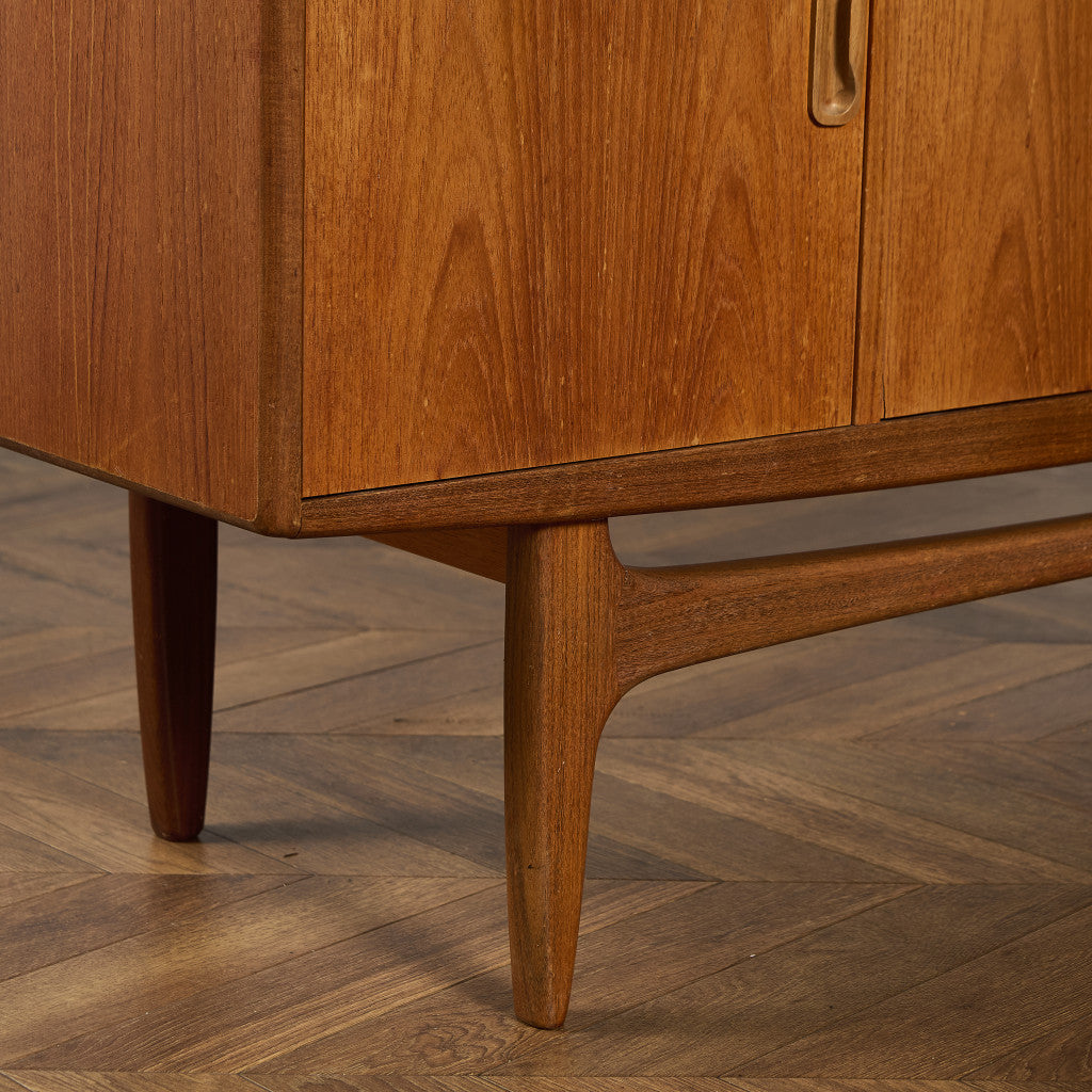 ジープラン G-PLAN Fresco ヴィンテージ 脚付き サイドボード (4072