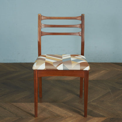 ヴィンテージ ダイニングチェア / 座面張替え済み (LUUM)