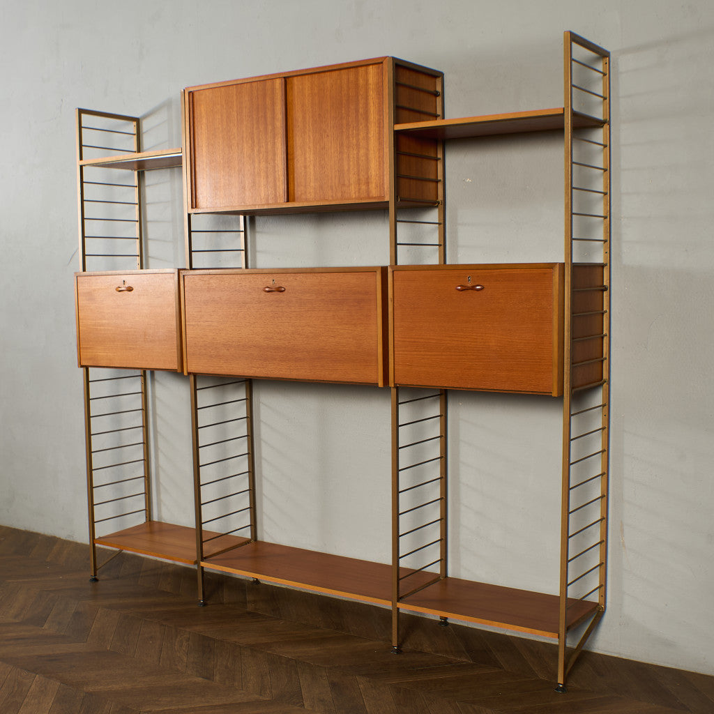 ウォールユニット