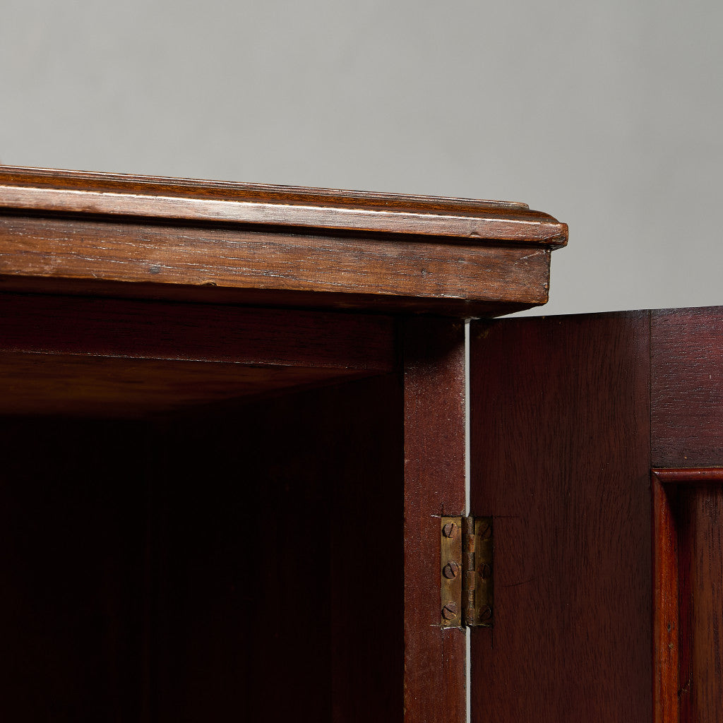 英国 クラシック サイドキャビネット #95431