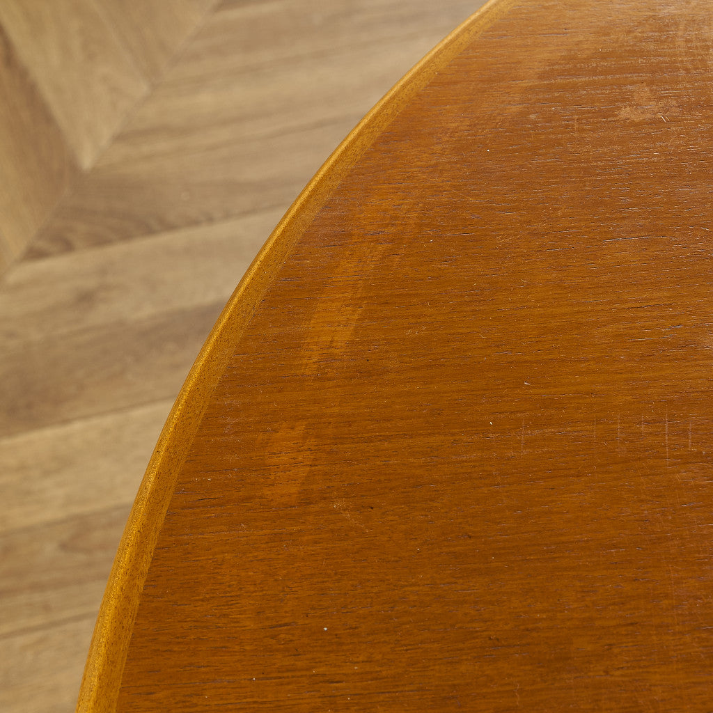 エクステンション ラウンドダイニングテーブル / 天板再塗装済み