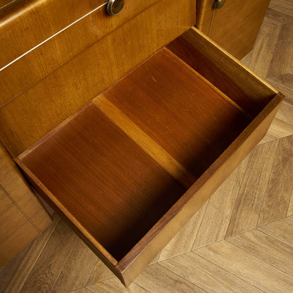 英国ヴィンテージ サイドボード