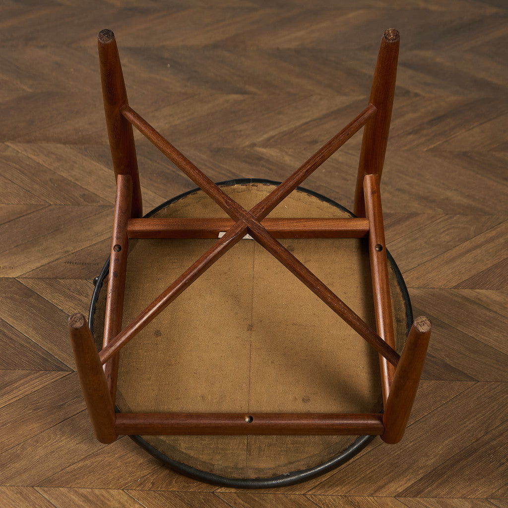 サーキュラーチェア