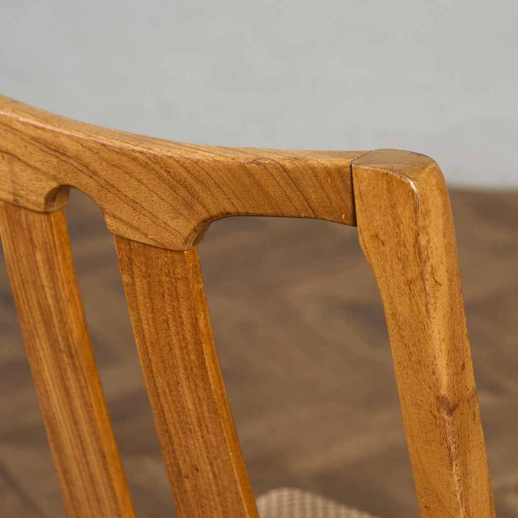 ダイニングチェア