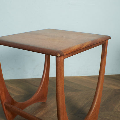 Astro セラミックタイルトップ ネストテーブル (3552D)