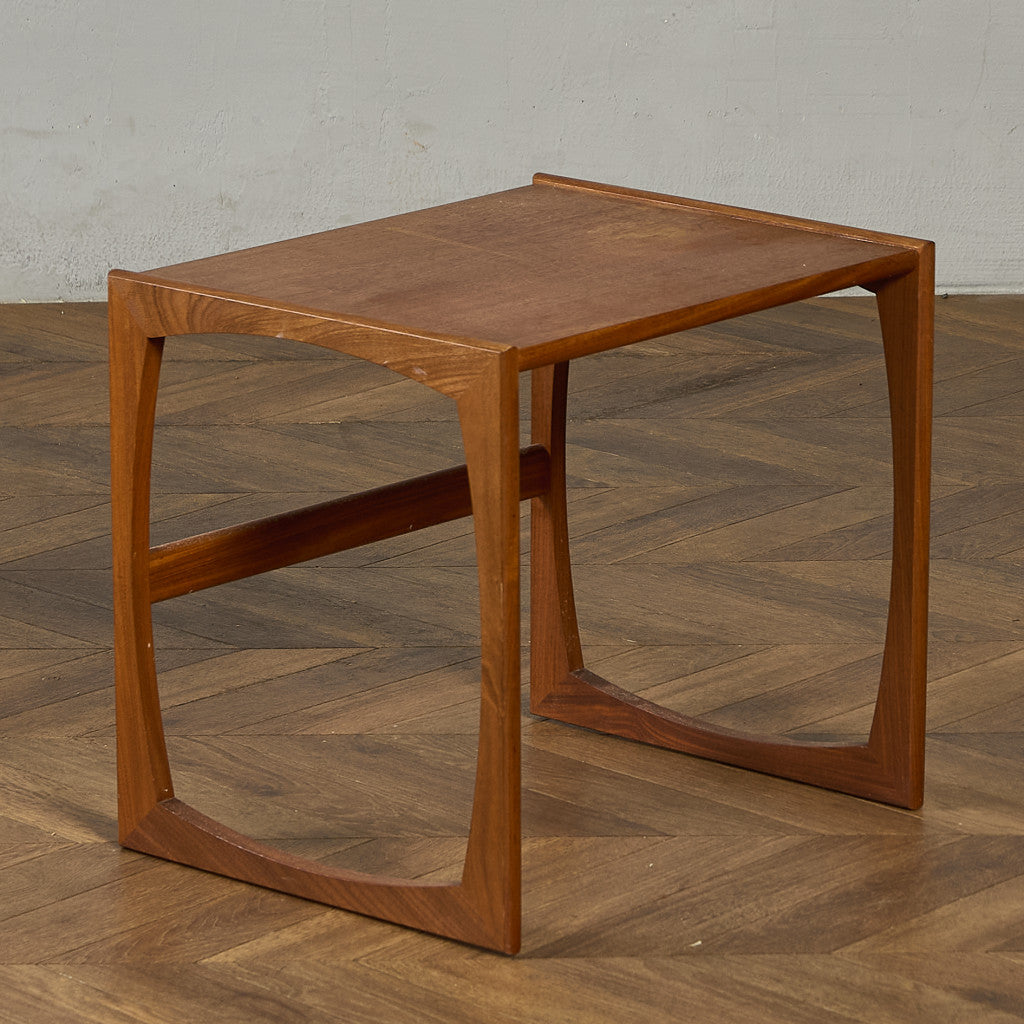 Quadrille ヴィンテージ ネストテーブル