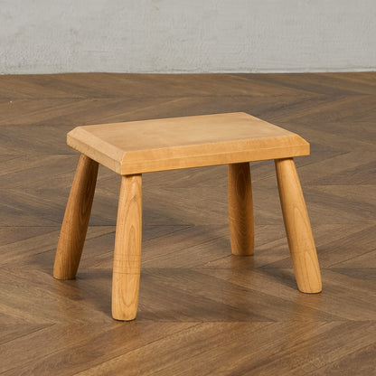 Chapel House Furniture ミルキングスツール