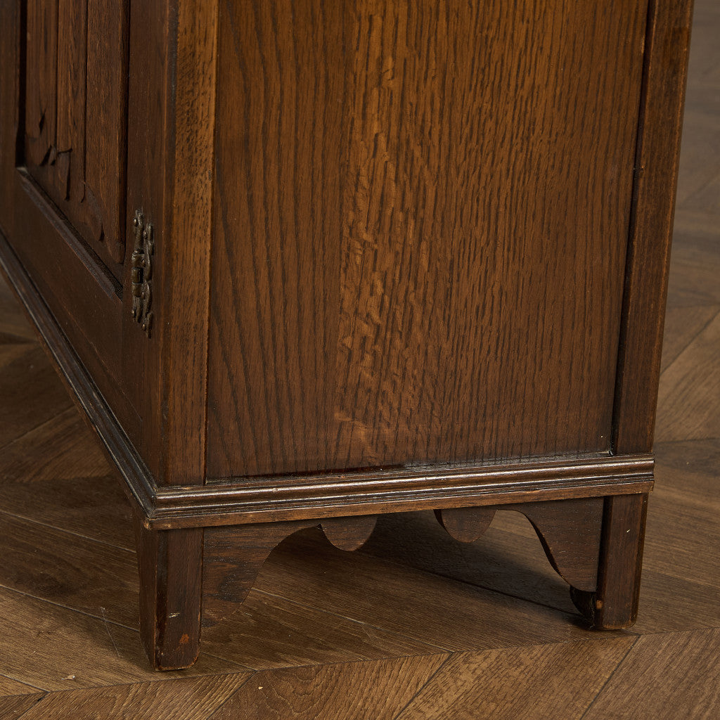 ガラス キャビネット