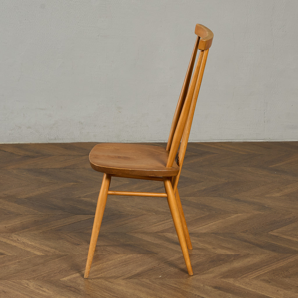 ヴィンテージ スティックバック ハイバックチェア