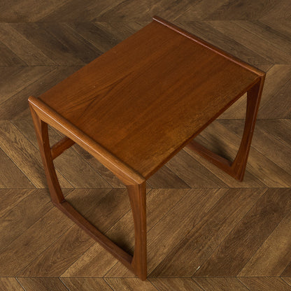 Quadrille ヴィンテージ ネストテーブル