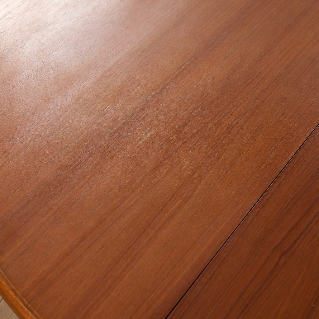 ヴィンテージ エクステンション ラウンドダイニングテーブル