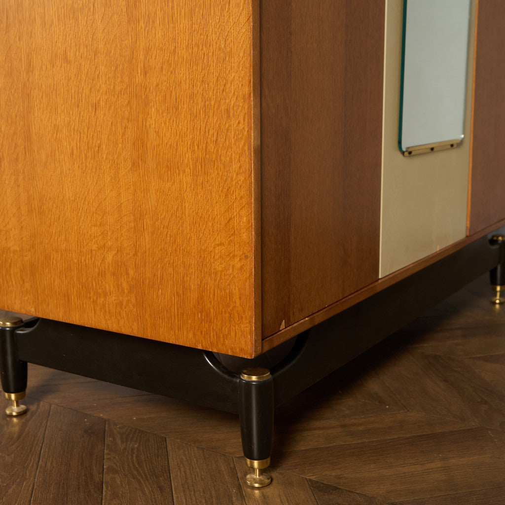 Chinese white ヴィンテージ 3ドア ワードローブ 初期ゴールドラベル