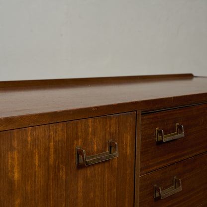 Brass-fitted Tola  ヴィンテージ サイドボード (4005)