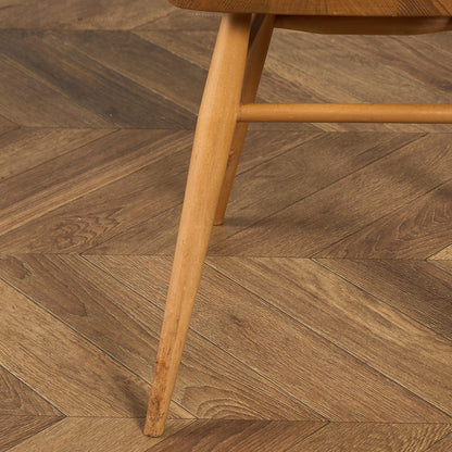 スティックバックチェア