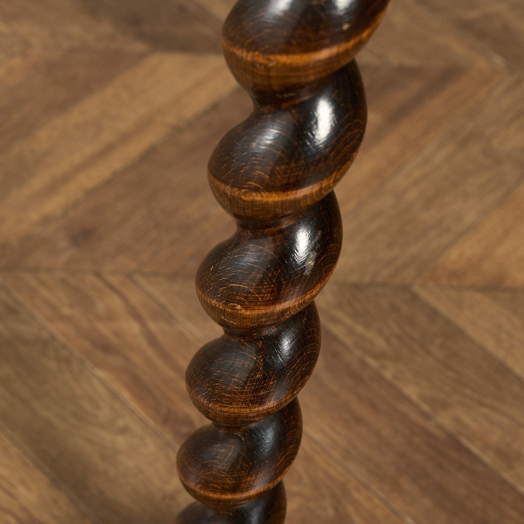 サイドテーブル