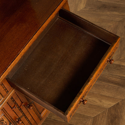 Pratts オーク材 ウェルシュドレッサー カップボード